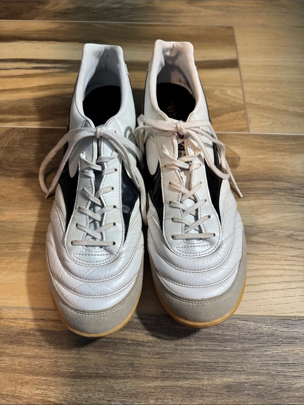 Mizuno Morelia IN Indoor Soccer Shoes Men's Size 11.5 Leather Futsal Shoes